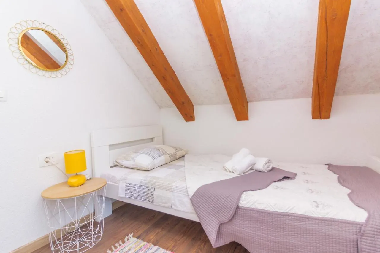 Villa Kuca Za Odmor Laurus à Kukljica